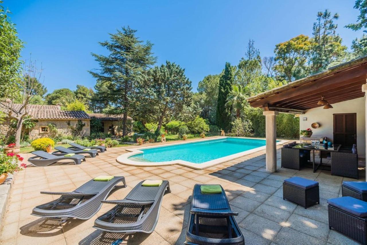 Papalaia Villa *